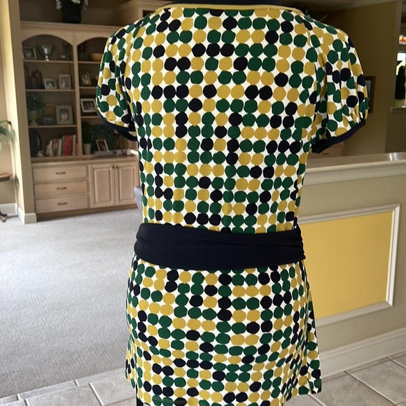 BCBGMAXAZRIA Faux Wrap Top Blue Green Size Medium M Excellent Condition - Picture 6 of 9